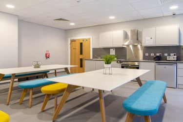 1 bed studio, West Street, Devonshire Green, Sheffield, S14FD - Image 12